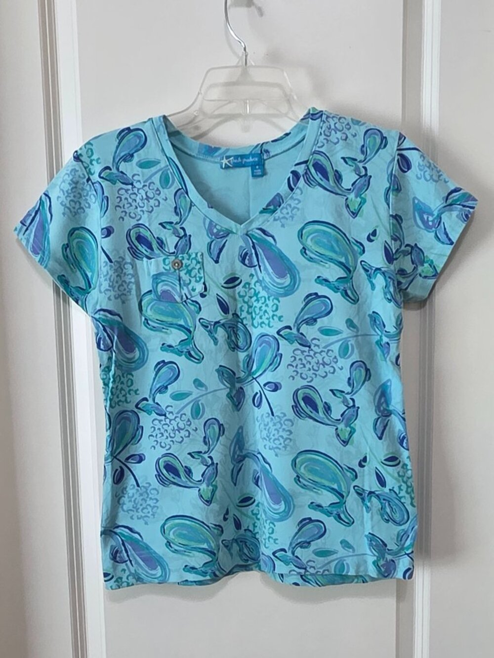Fresh Produce V-neck top with mini chest pocket, M